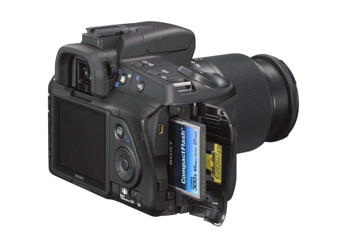 Sony DSLR-A200K SLR-Digitalkamera 10 Megapixel BIONZ Bildprozessor 18-70 mm Objektiv