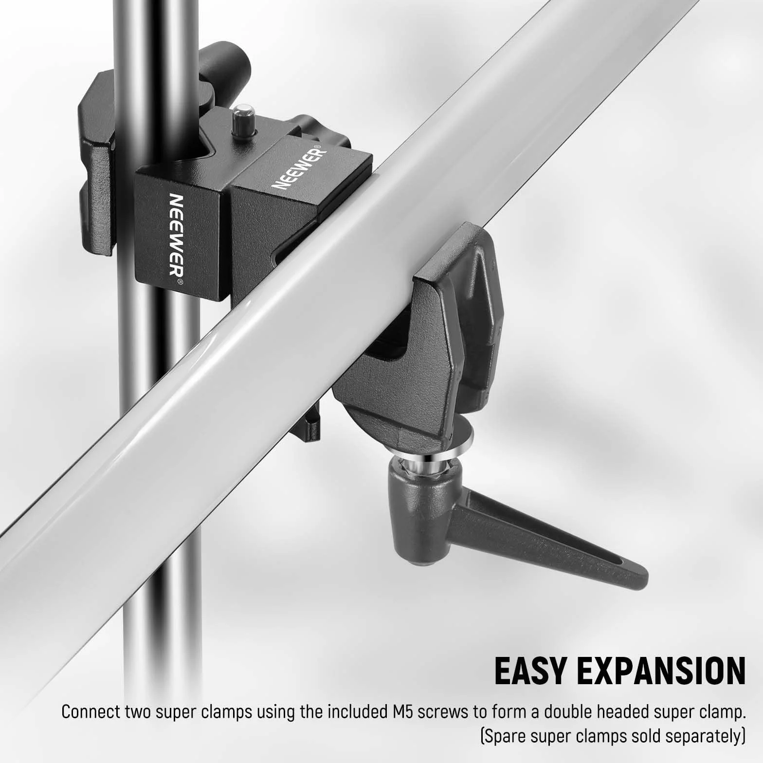 NEEWER Super Clamp mit 5/8" Bolzen, Federverschluss, 6cm Backengriff Heavy Duty Crab Pole Clamp für Rundrohre Flache Oberfläche, für Fotostudio Kamera Beleuchtung Montage, Max Load 15kg, UA017