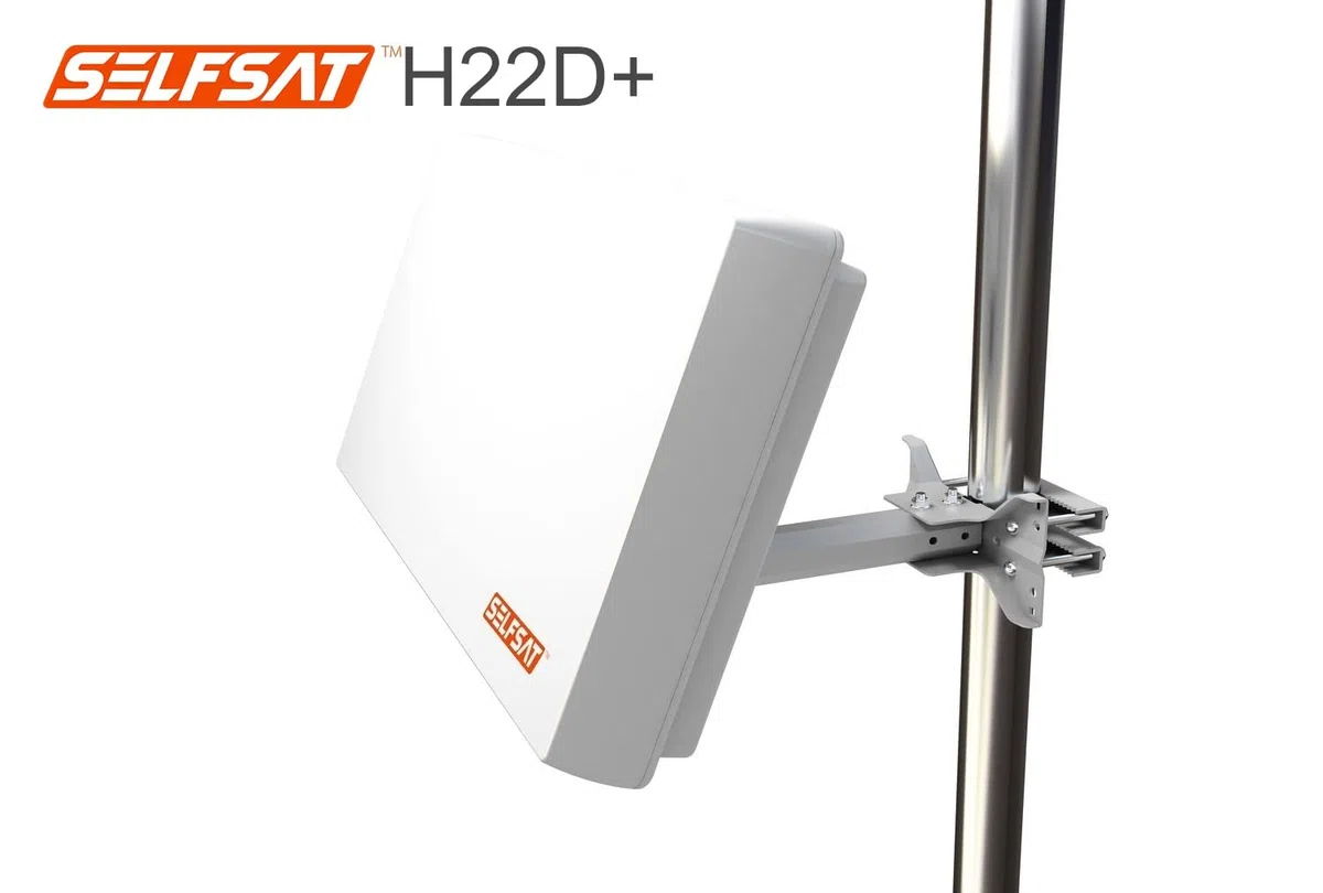 Selfsat H22D4+ 4 TV Teilnehmer SAT Flachantenne Flat +Profi Fensterdurchführung Full HD