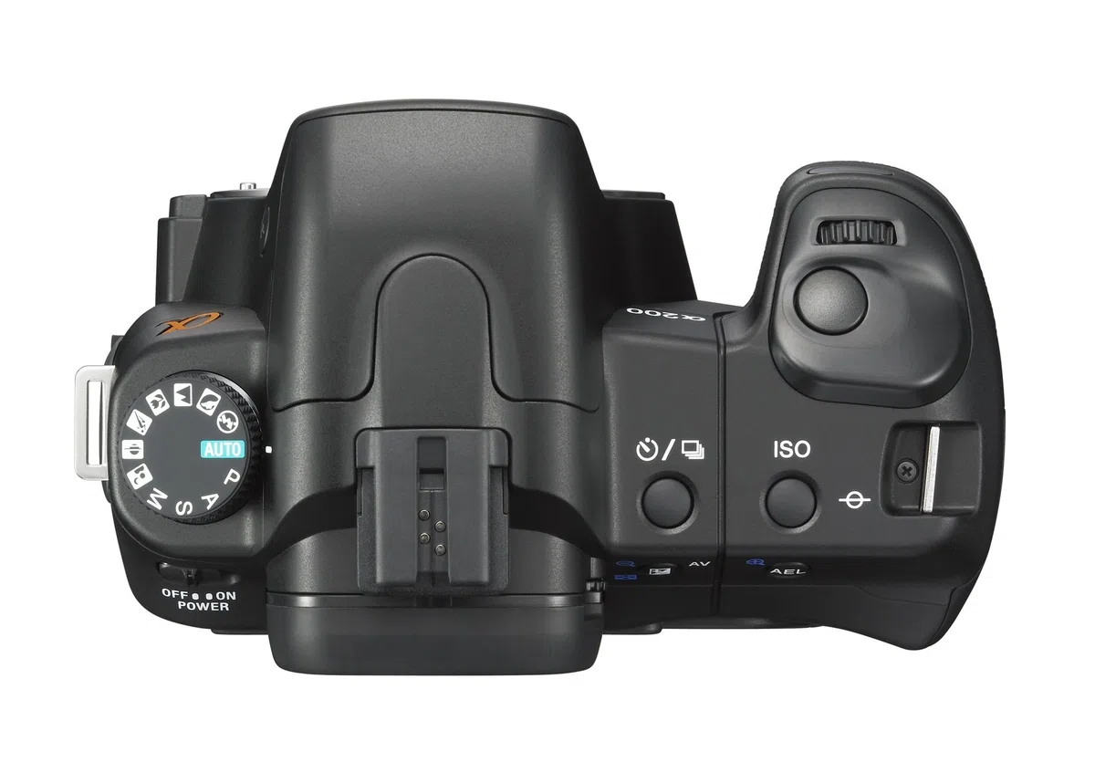Sony DSLR-A200K SLR-Digitalkamera 10 Megapixel BIONZ Bildprozessor 18-70 mm Objektiv