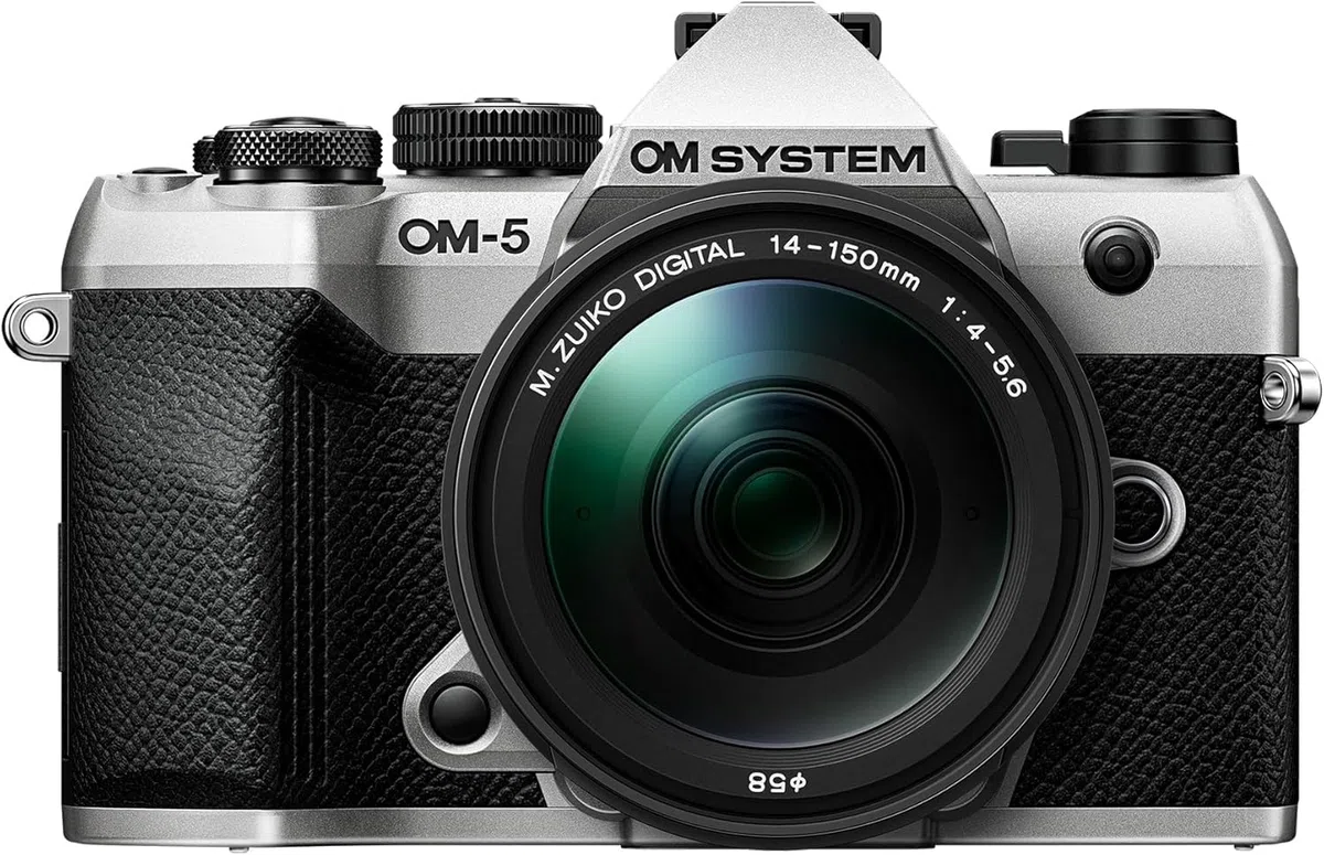 OM SYSTEM OM-5 Mark II Micro Four Thirds Systemkamera Inkl. M.Zuiko Digital 14-150mm F4-5.6 II Objektiv,20 MP Live MOS-Sensor,5-Achsen-Bildstabilisierung,IP53-Wetterschutz, Handheld HighRes Shot 50 MP