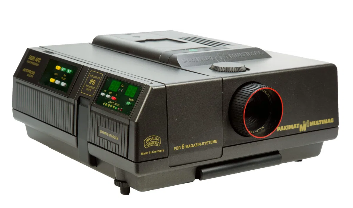 Braun Paximat 5025 AFC Multimag Diaprojektor