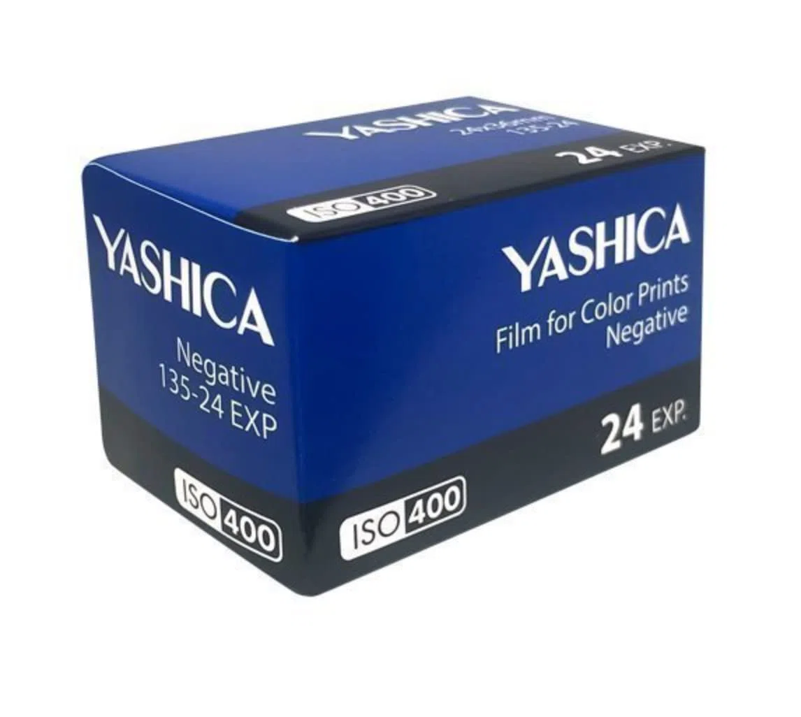 Yashica MF-1 türkis Snapshot 35 mm Kleinbild Kamera-Set (mit eingelegtem Film + Batterie )