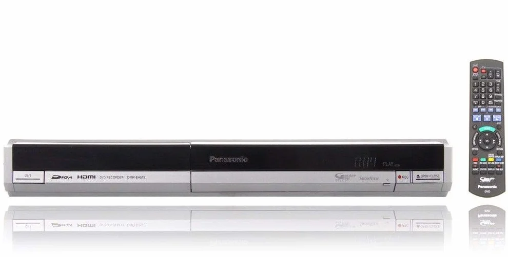Panasonic DMR EH 575 EG S DVD- und Festplattenrekorder 160 GB (DivX-zertifiziert, Upscaling 1080i, HDMI) silber