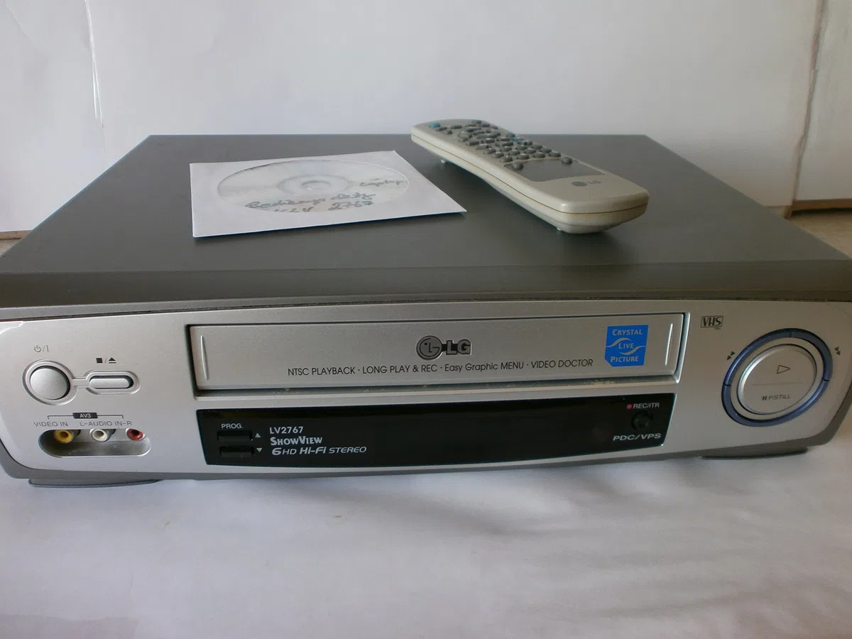 LG LV 2767 4 VHS Videorekorder