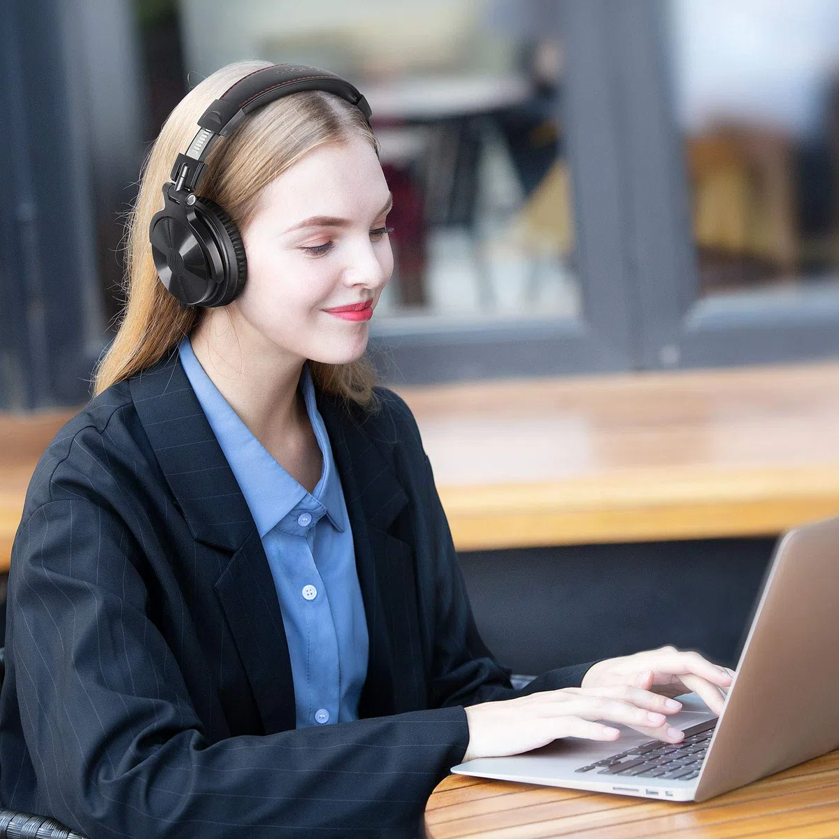 OneOdio Bluetooth Kopfhörer Over Ear, 110 Std Spielzeit, HiFi Stereo, Eingebautes Mikrofon, Faltbar, 50mm Treiber, Schwarz