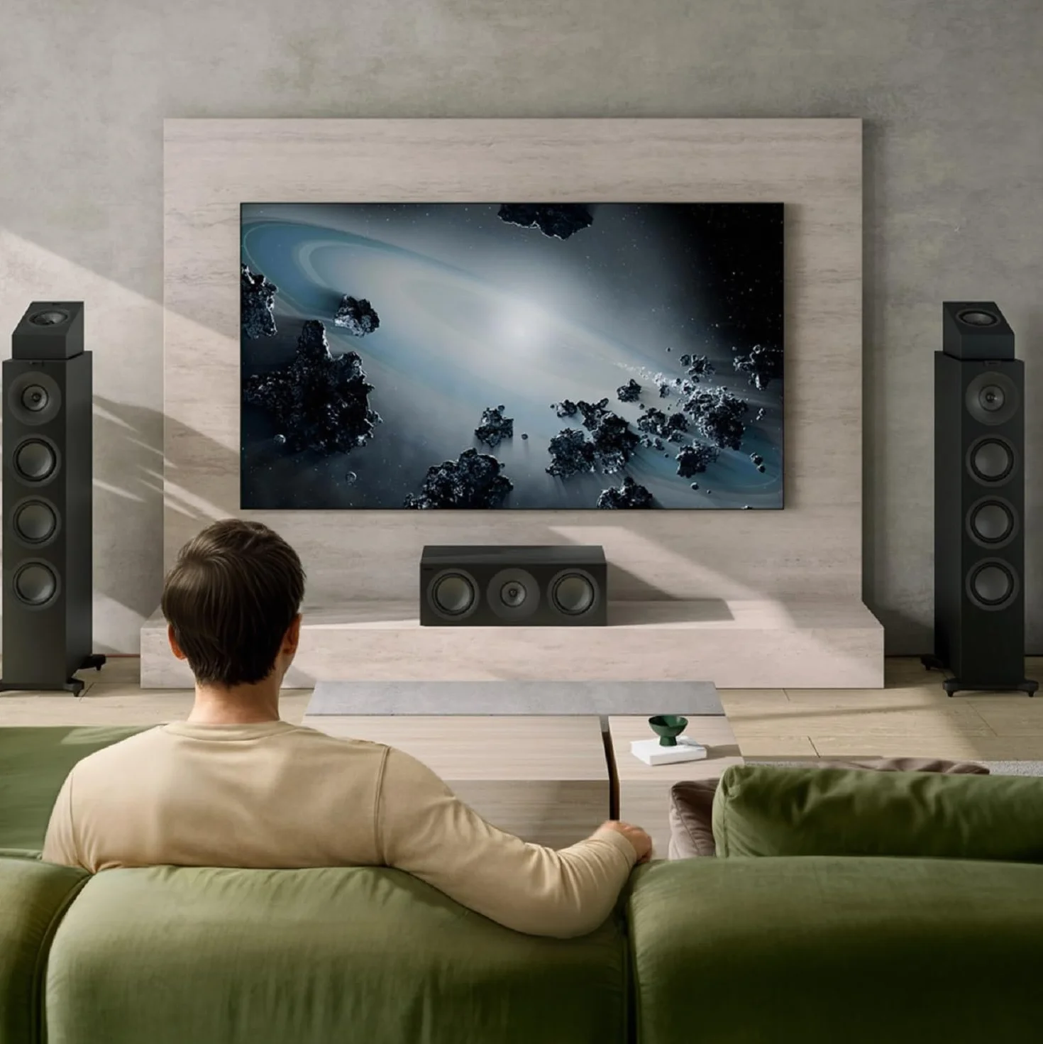 KEF Q6 Meta passiver Center- / LCR-HiFi-Lautsprecher, Satin Black | Musik | TV & Heimkino | Gaming | Geschlossene 3-Wege-Box | 10 cm Uni-Q-Treiber mit MAT | Zwei 16,5 cm Tieftöner