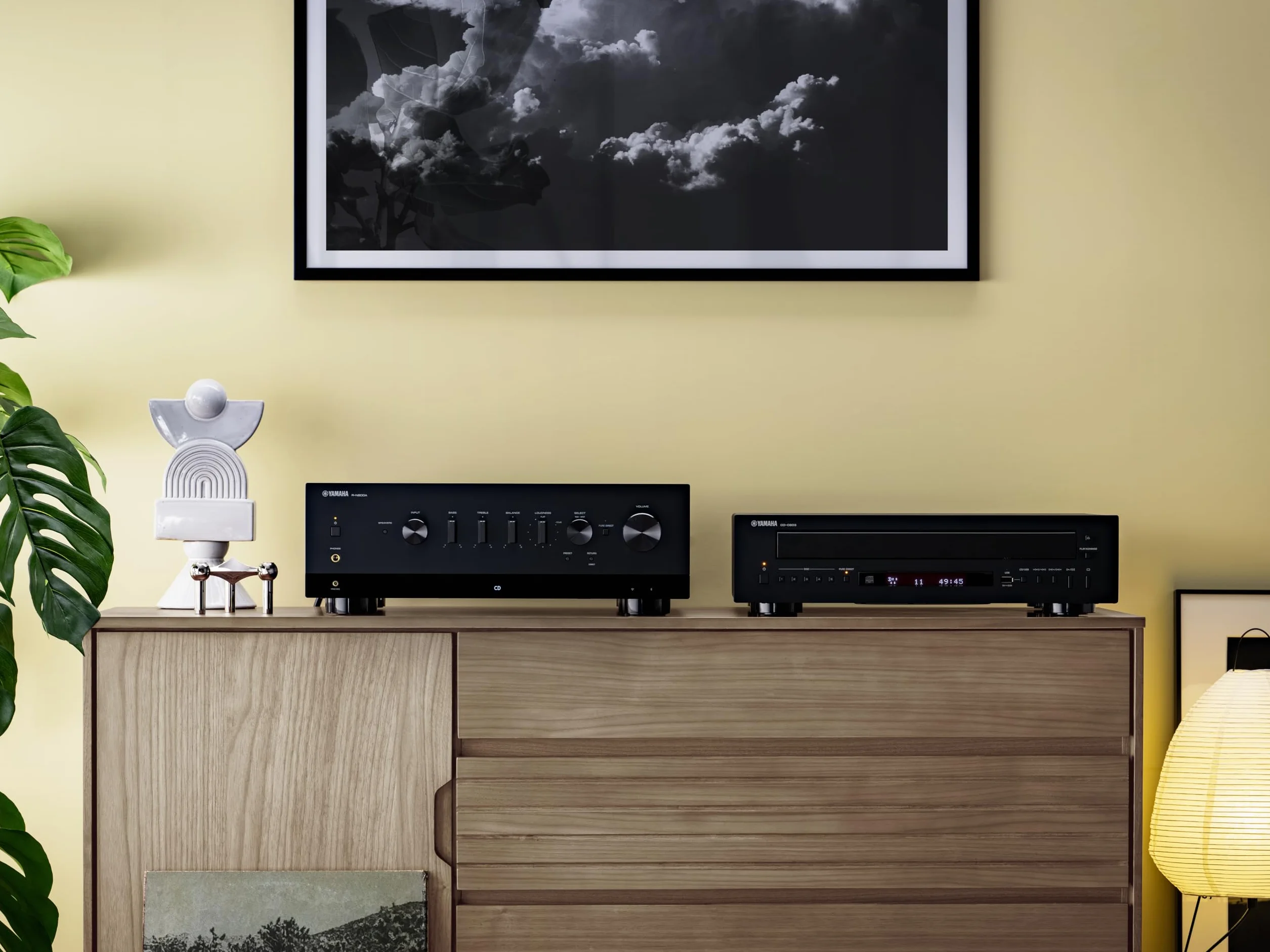 Yamaha CD-C603 CD-Player – 5-fach CD-Wechsler für verschiedene Formate – Mit Front-USB-Anschluss für digitale Wiedergabe und Fernbedienung – Schwarz